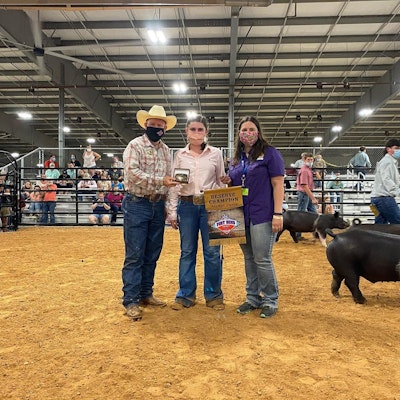 Connor Sowa 2020 fbcf rabbit show