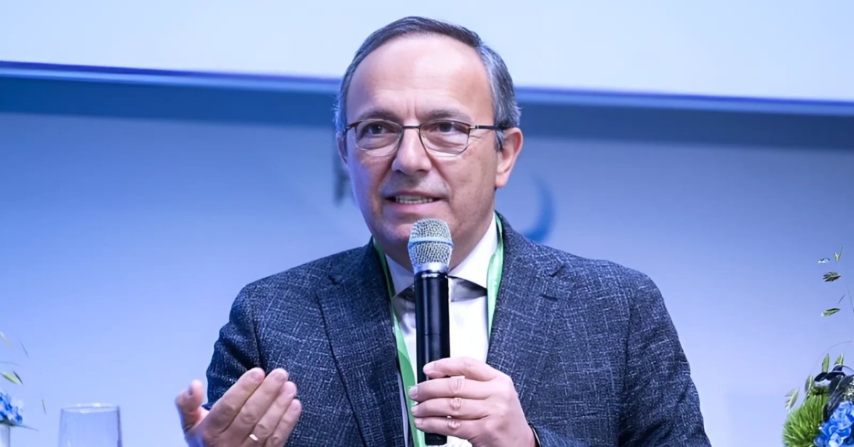 Prof. Yannis Ioannidis Opens Access to Knowledge for the Whole World