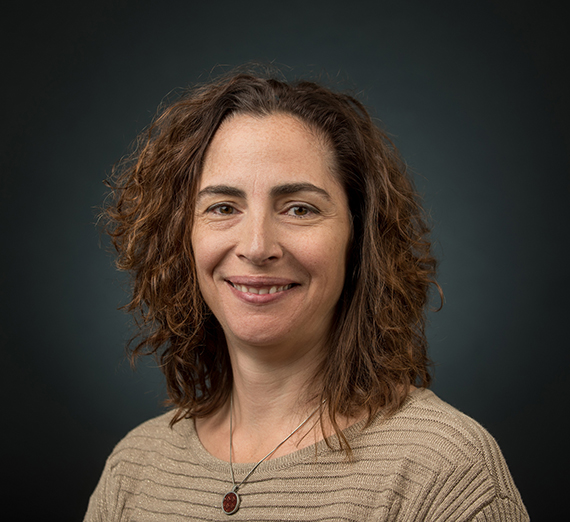 Headshot of Christina Isabelli